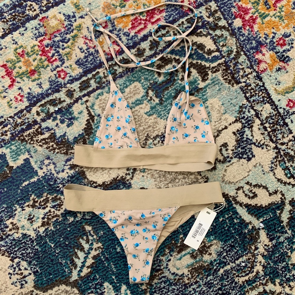 Frankie’s Bikinis